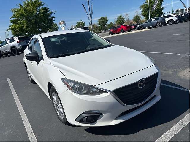 2015 MAZDA Mazda3