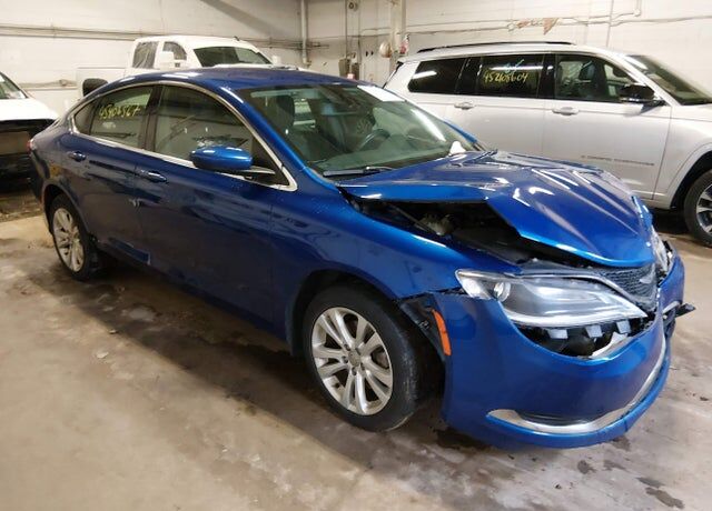 2016 CHRYSLER 200