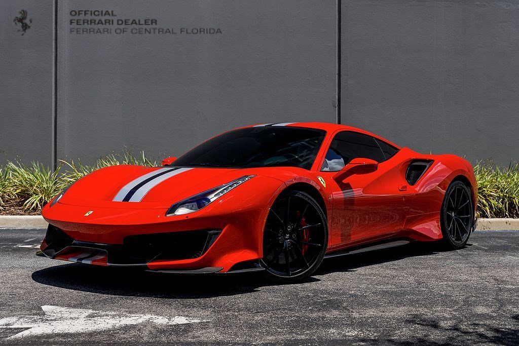 2019 FERRARI 488 Pista