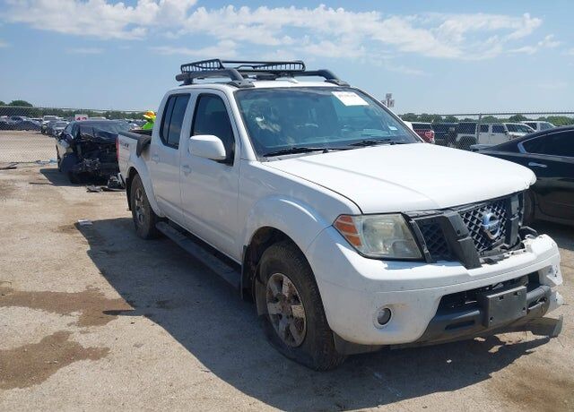 2012 NISSAN Frontier
