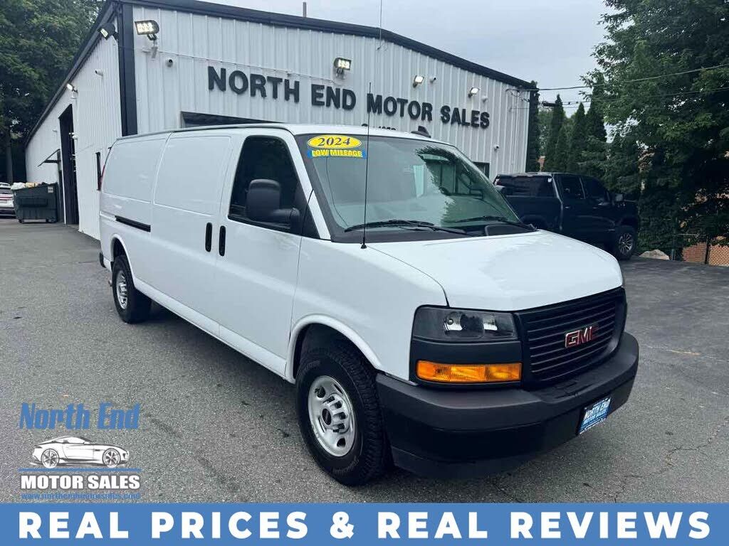 2024 GMC Savana