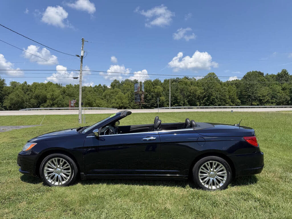 2012 CHRYSLER 200