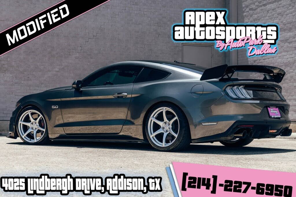 2017 FORD Mustang