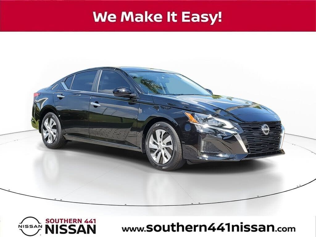 2025 NISSAN Altima