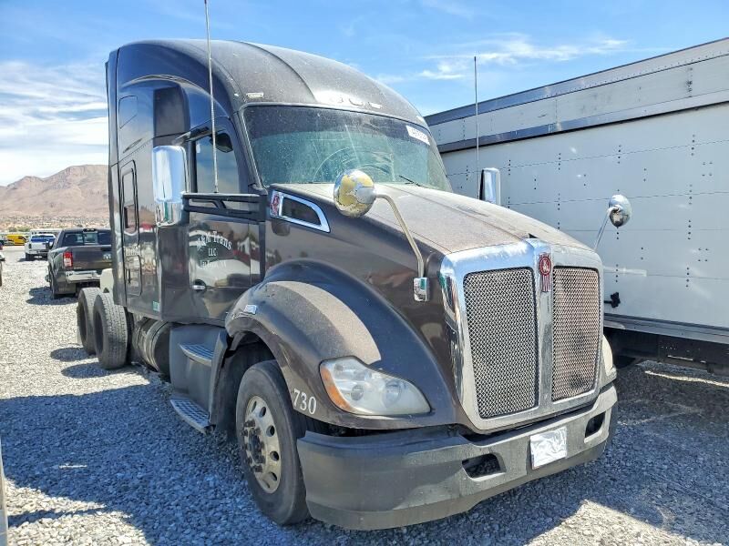 2015 KENWORTH T680