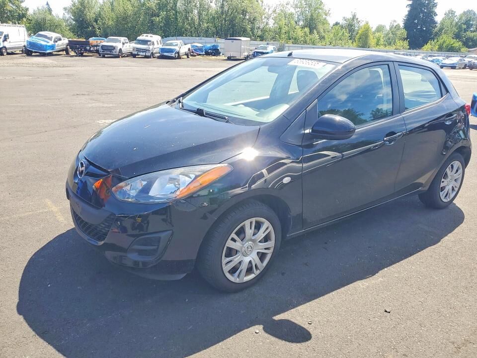 2012 MAZDA Mazda2