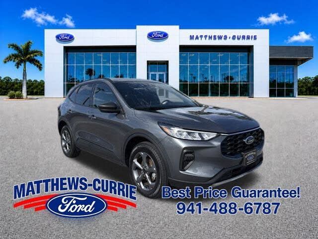 2025 FORD Escape