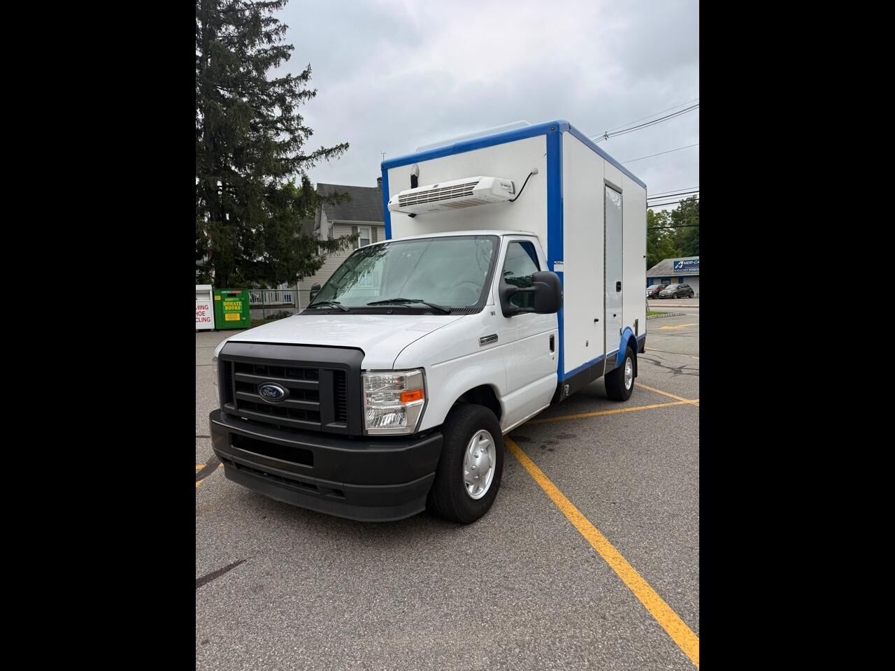 2024 FORD E-350
