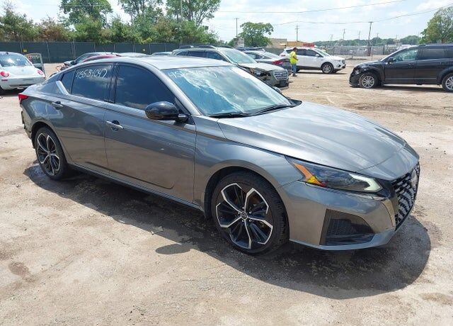 2024 NISSAN Altima