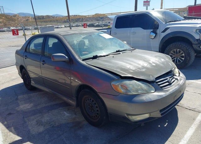 2004 TOYOTA Corolla