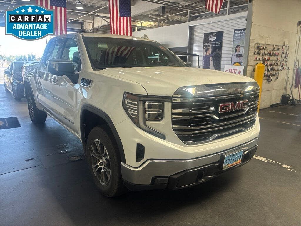 2024 GMC Sierra