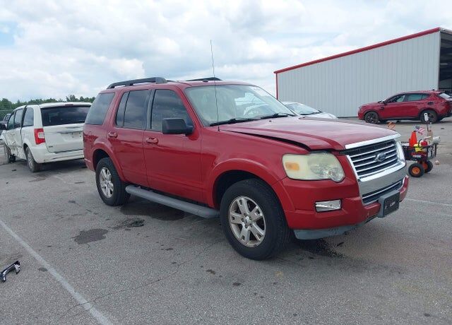 2010 FORD Explorer