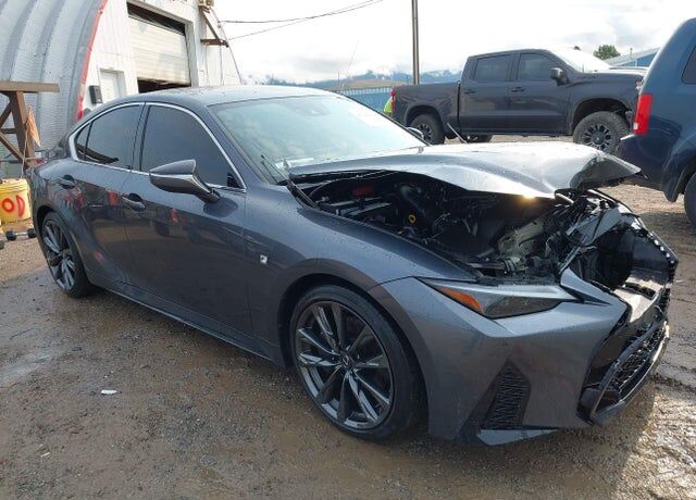 2023 LEXUS IS