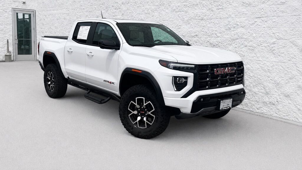 2024 GMC Canyon
