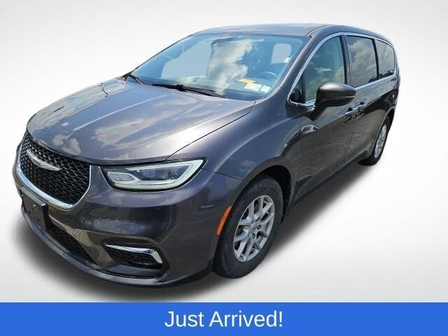 2023 CHRYSLER Pacifica