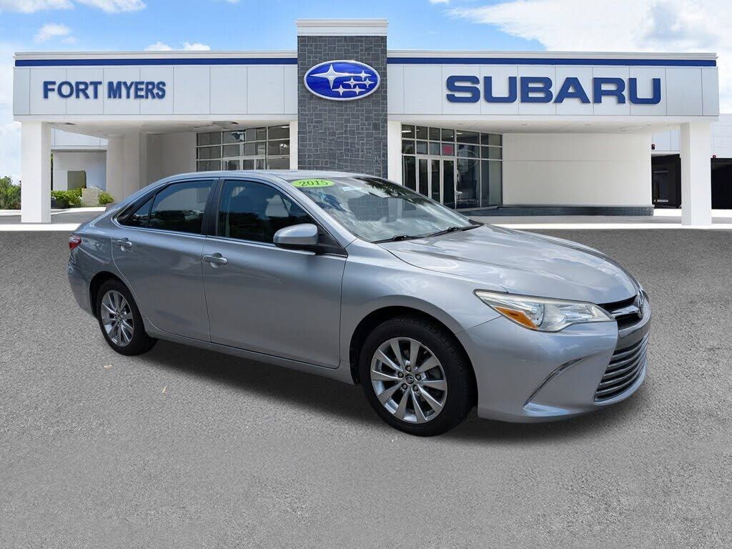 2015 TOYOTA Camry