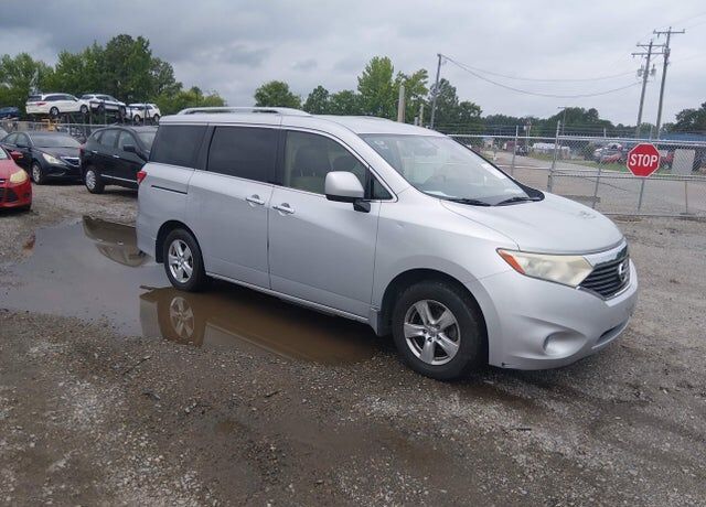2015 NISSAN Quest