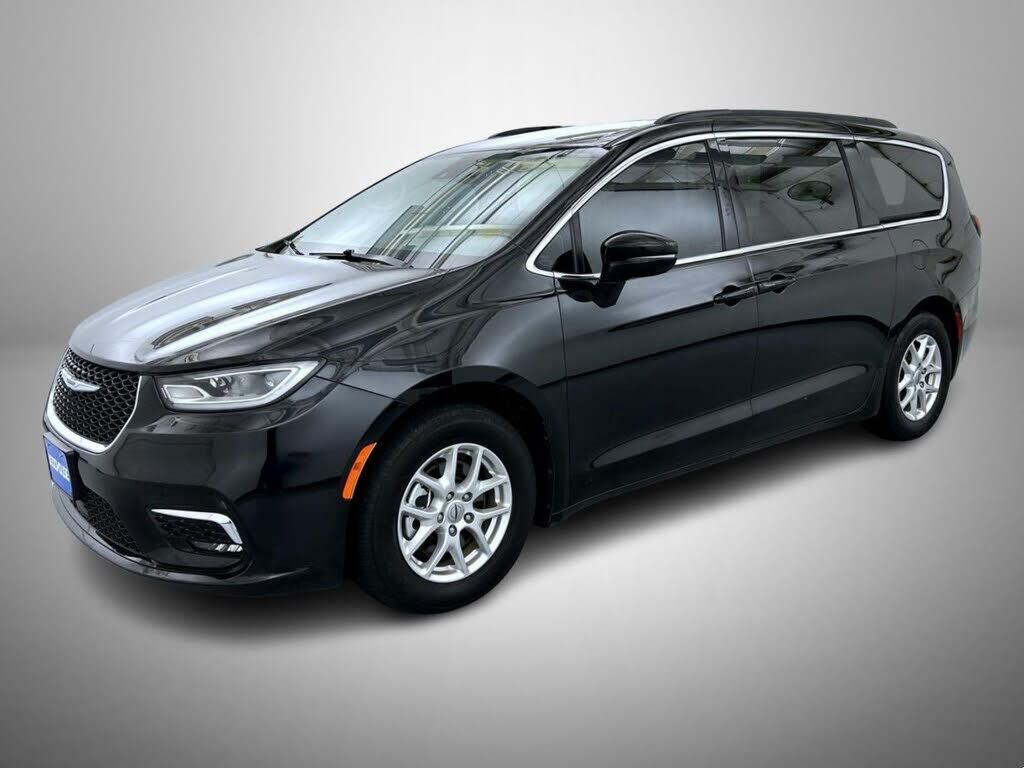 2022 CHRYSLER Pacifica