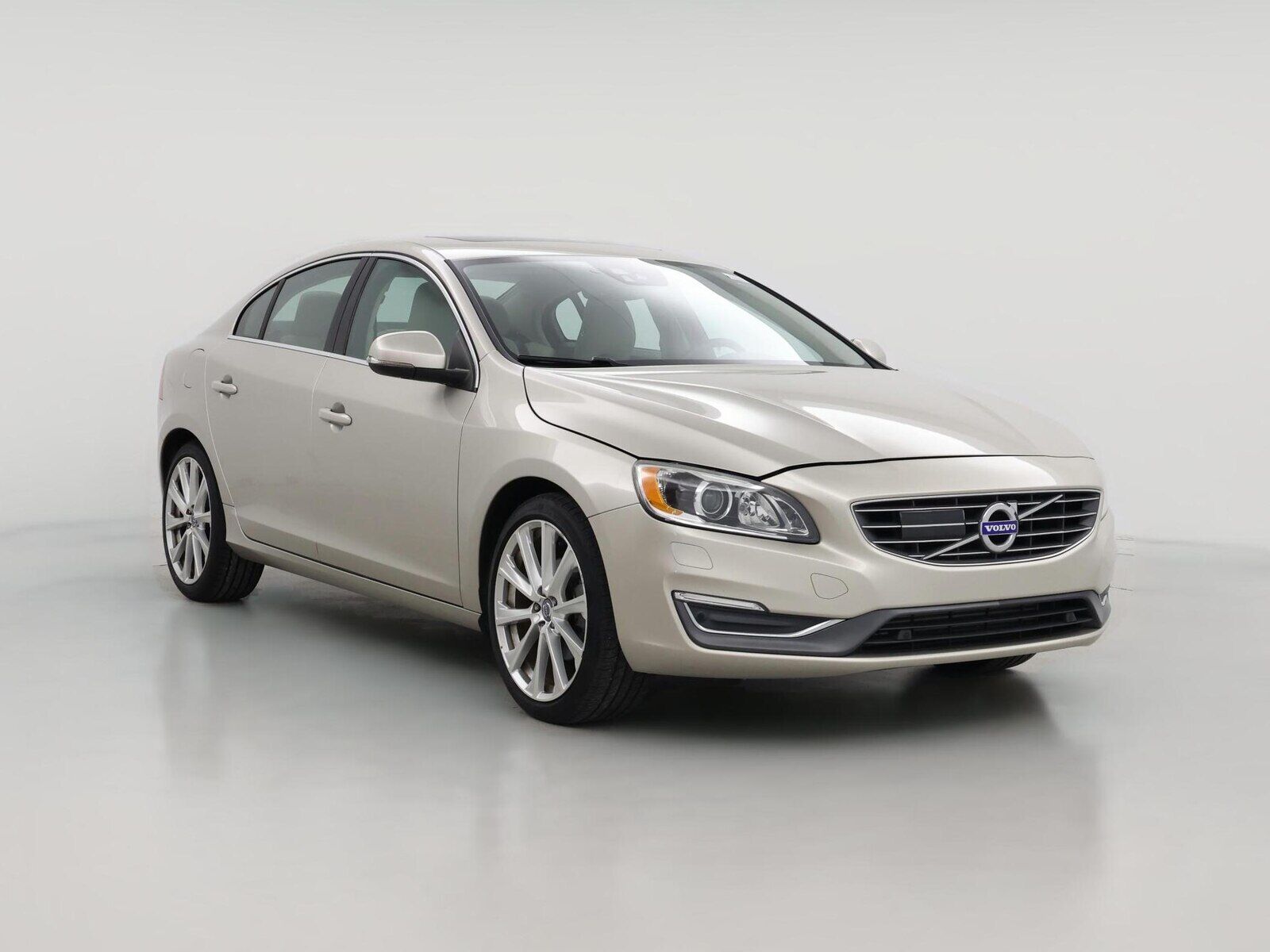 2017 VOLVO S60