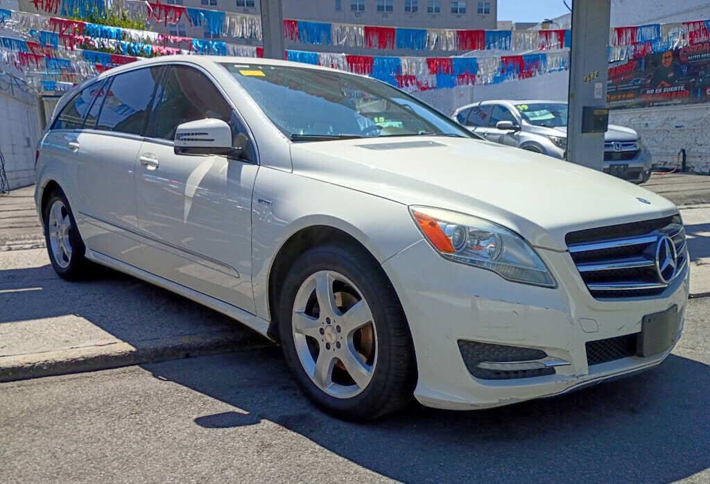 2012 MERCEDES-BENZ R-Class
