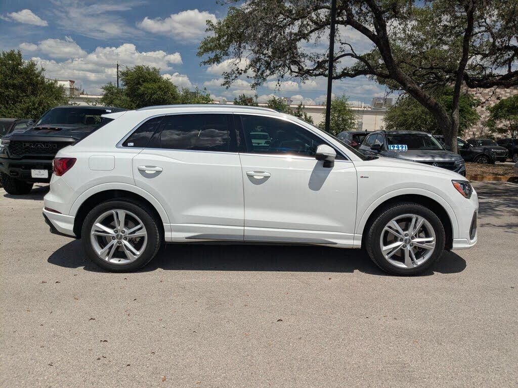 2020 Audi Q3