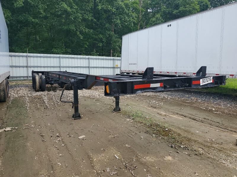 1985 STRICK COMMERCIAL TRAILER Strick Commercial Trailer