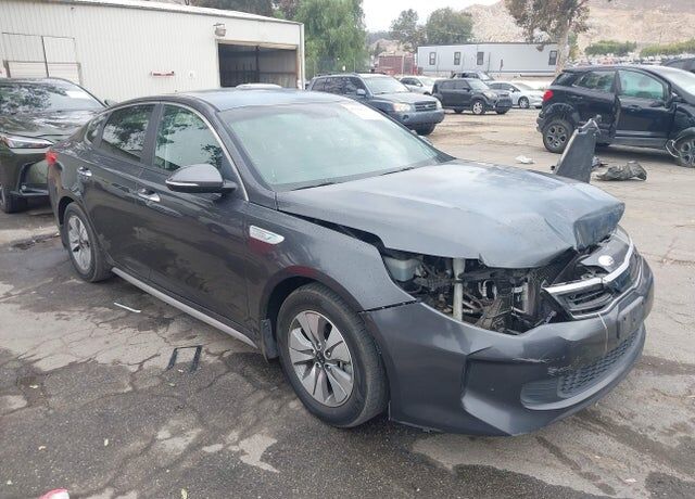 2017 KIA Optima