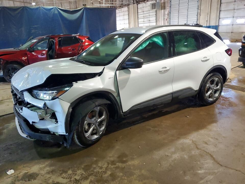 2025 FORD Escape