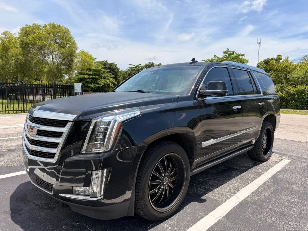 2016 CADILLAC Escalade