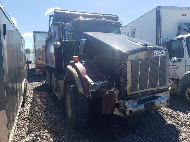 2012 KENWORTH T8 Series