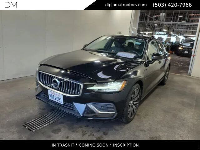 2021 VOLVO S60