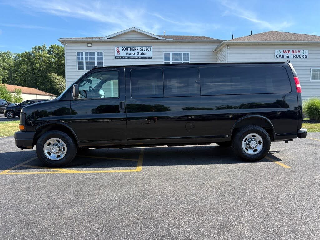 2016 CHEVROLET Express