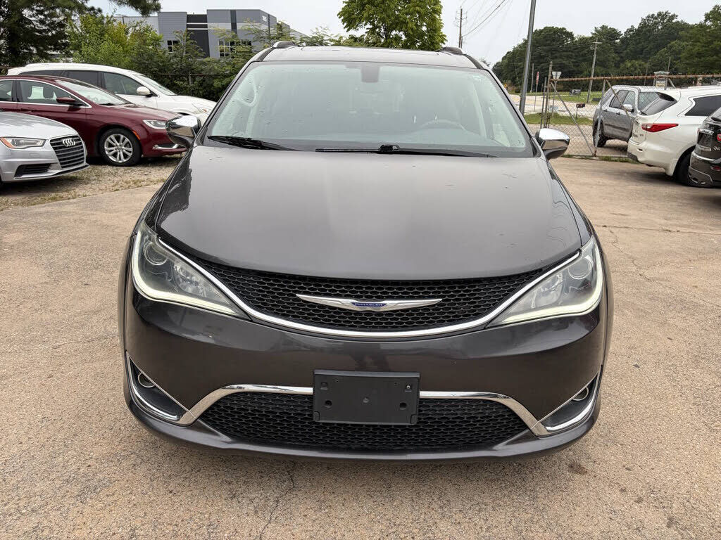 2020 CHRYSLER Pacifica