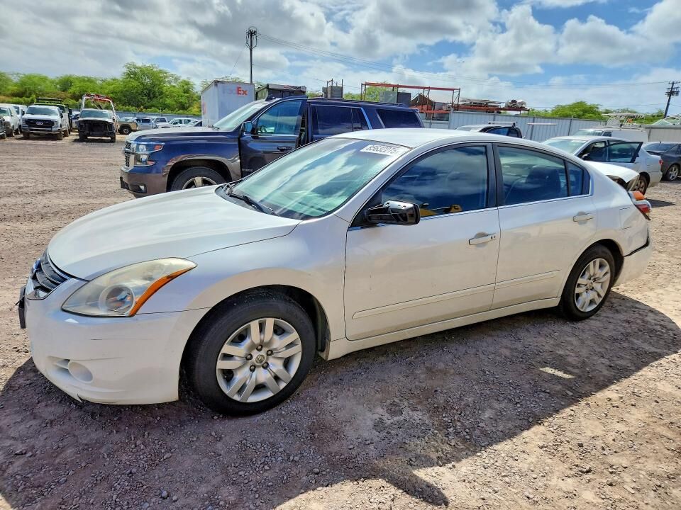 2012 NISSAN Altima