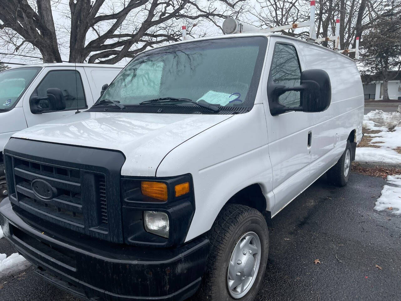 2014 FORD E-350