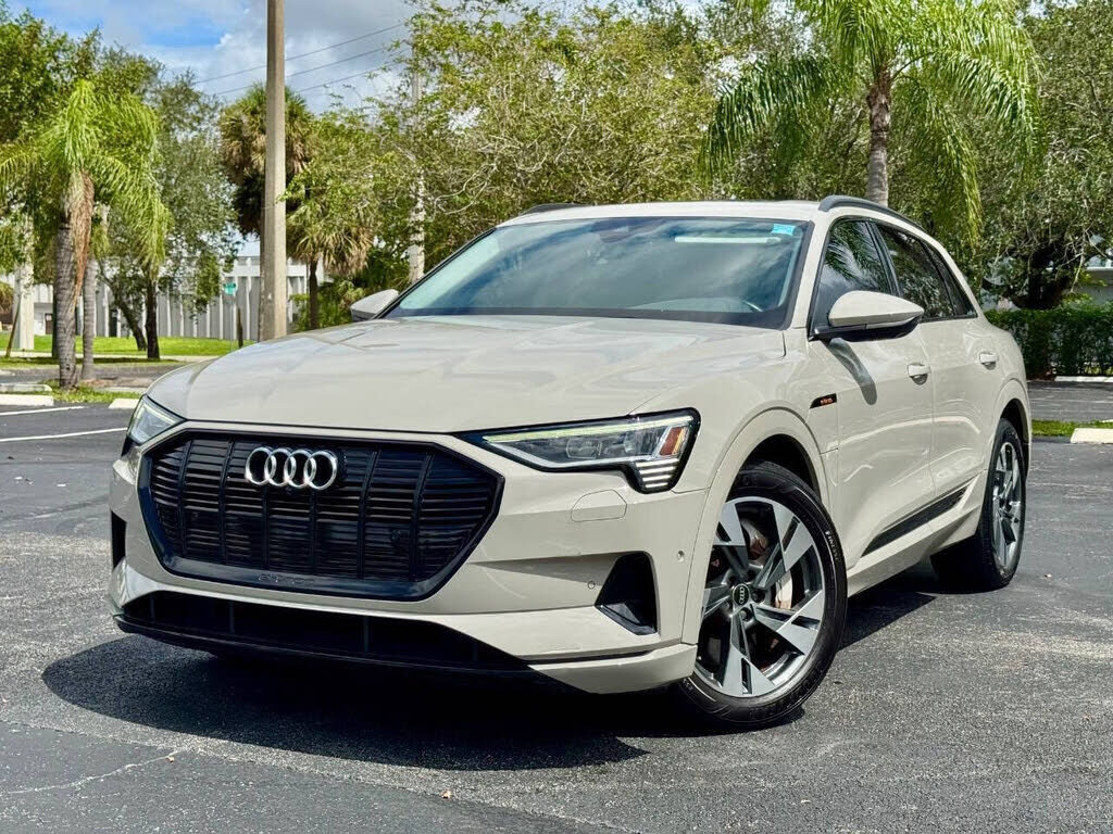 2021 Audi e-tron