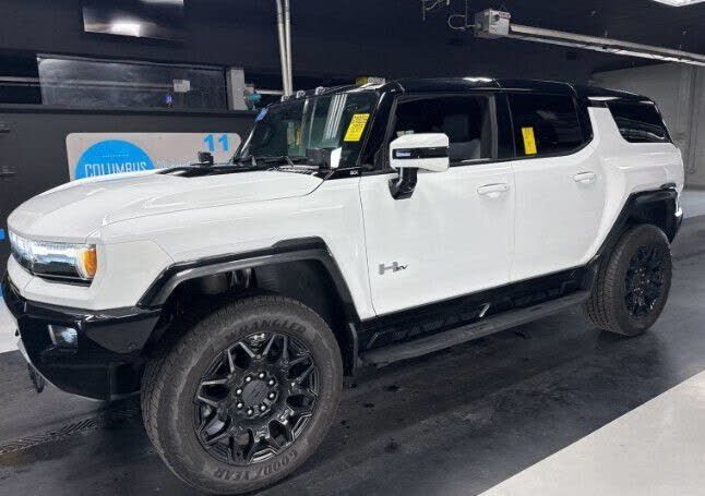 2024 GMC Hummer EV SUV