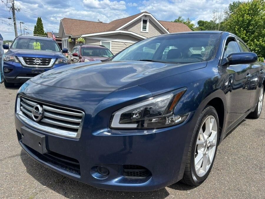 2013 NISSAN Maxima