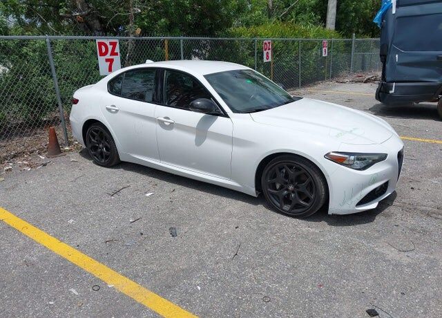 2021 ALFA ROMEO Giulia