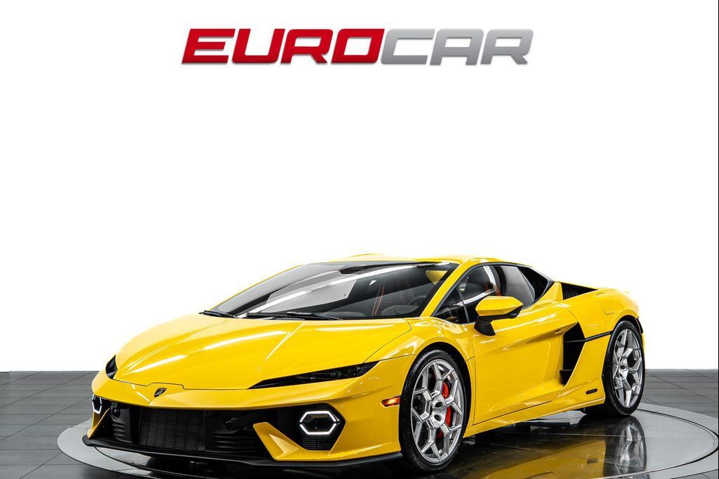 2026 LAMBORGHINI Temerario