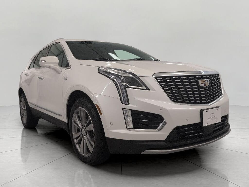 2023 CADILLAC XT5