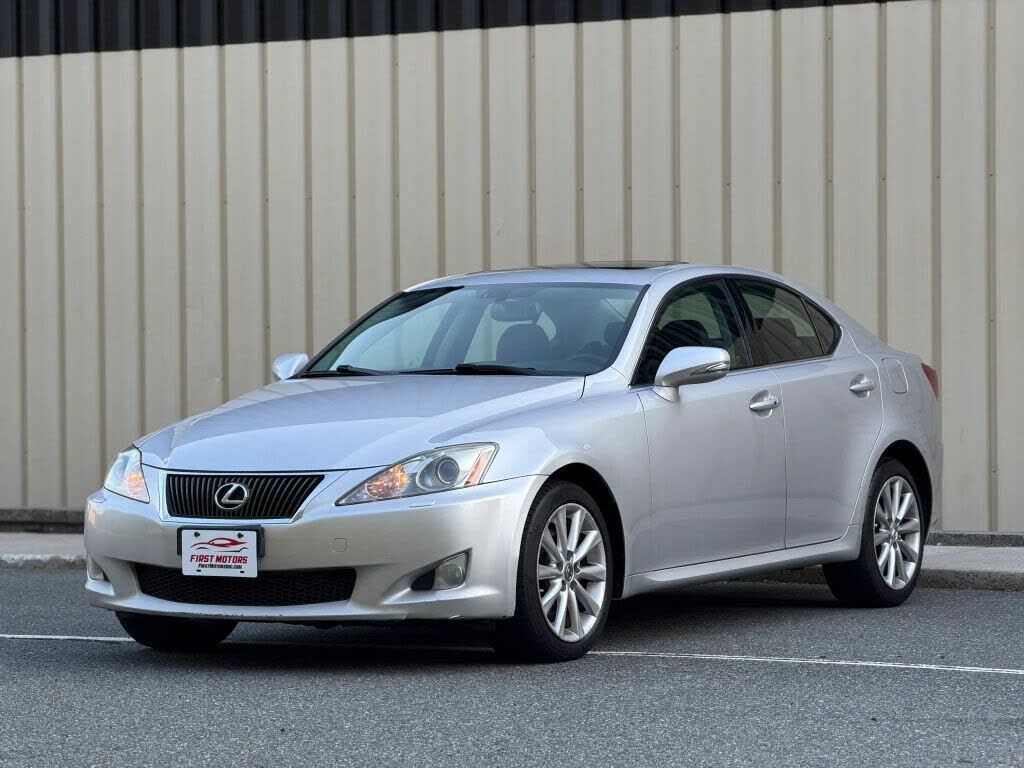 2010 LEXUS IS