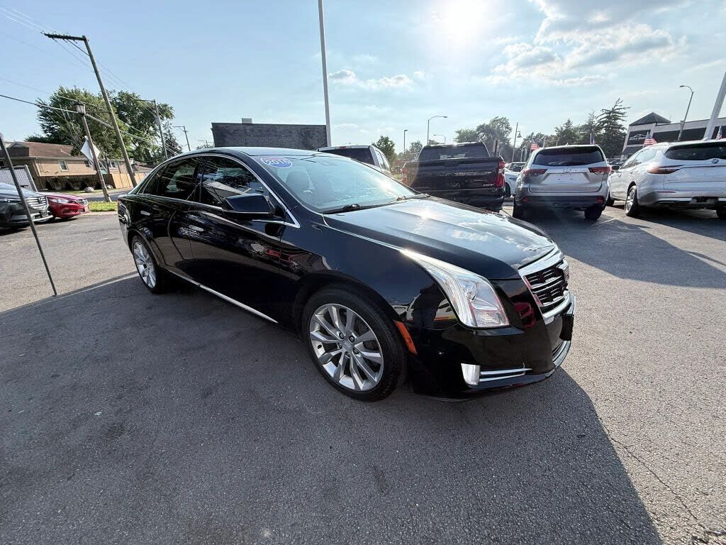 2016 CADILLAC XTS