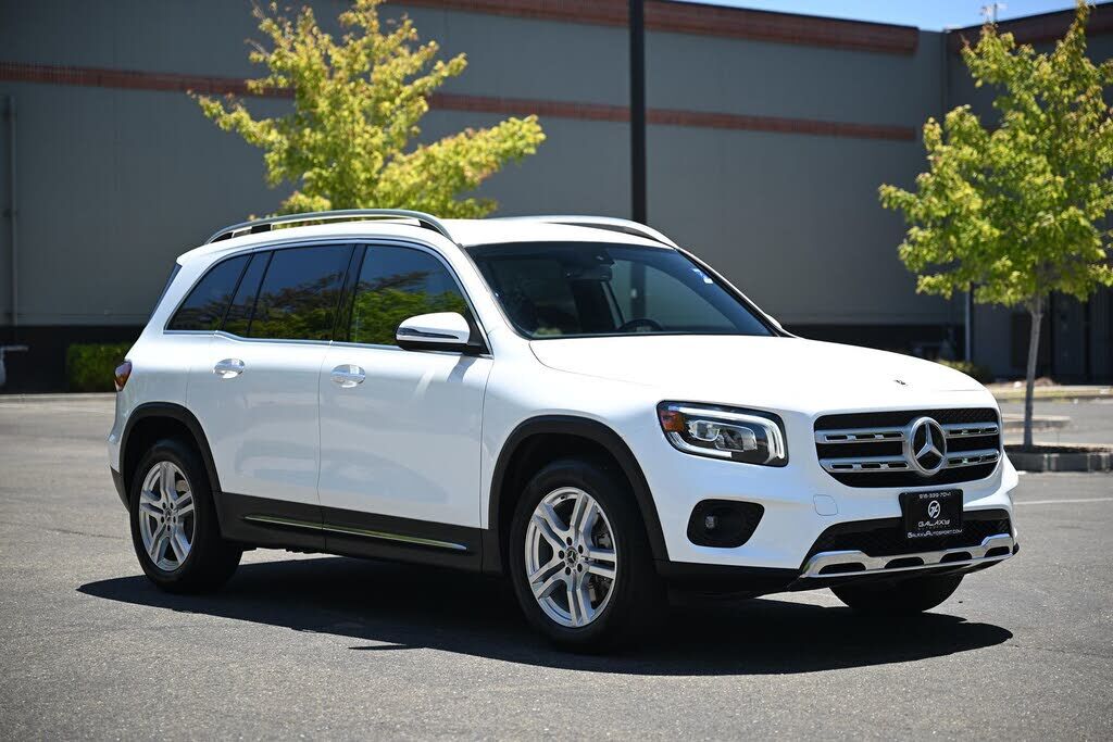 2021 MERCEDES-BENZ GLB-Class