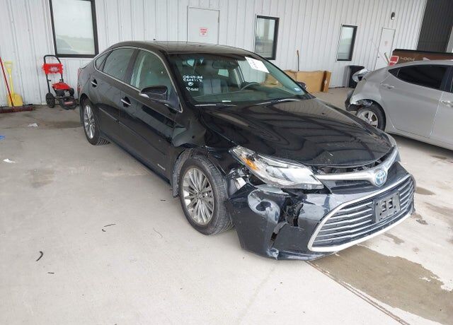 2016 TOYOTA Avalon