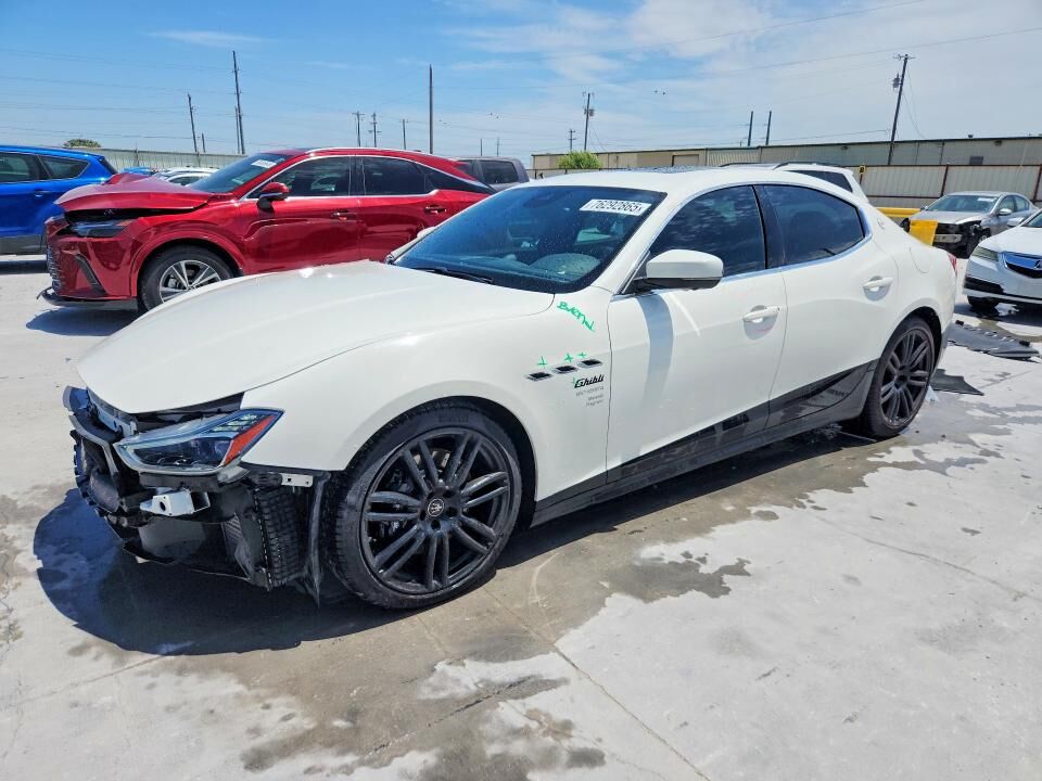 2022 MASERATI Ghibli