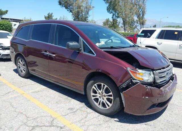 2013 HONDA Odyssey