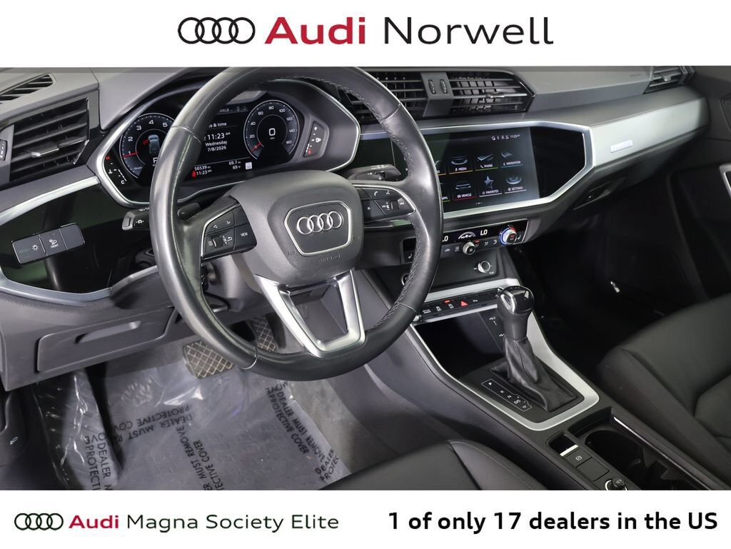 2022 Audi Q3