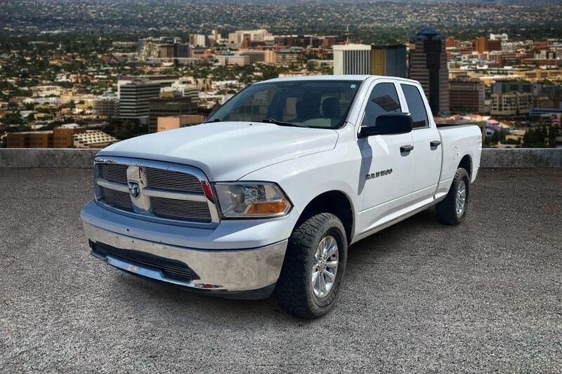 2011 DODGE Ram