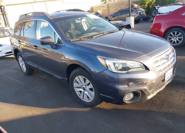 2015 SUBARU Outback